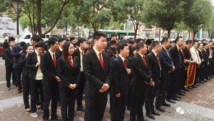 房產中介亂象 九成無證上崗，購房者需擦亮眼睛